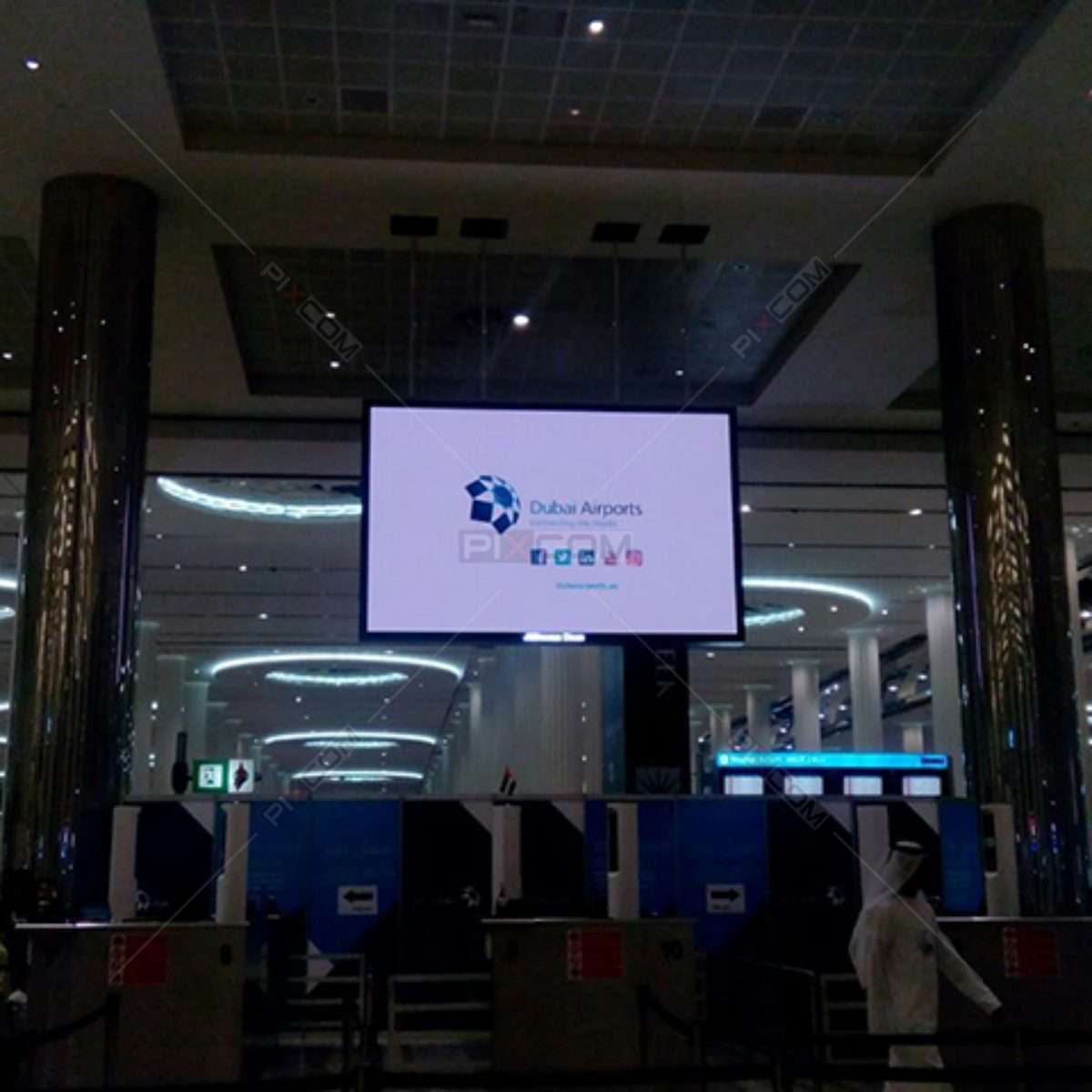JCDecaux at Dubai Airport Terminal 3
