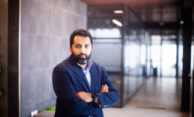 Digital Signage Makes Customer Experiences in Retail More Comfortable